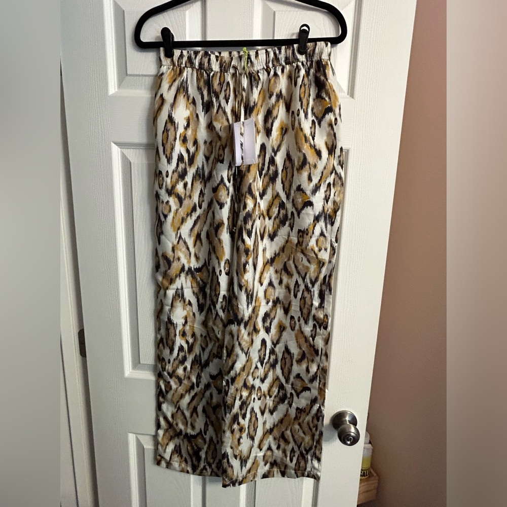 Tell Your Friends x Revolve Silk Cheetah/Leopard Pants NWT - Picture 2 of 7